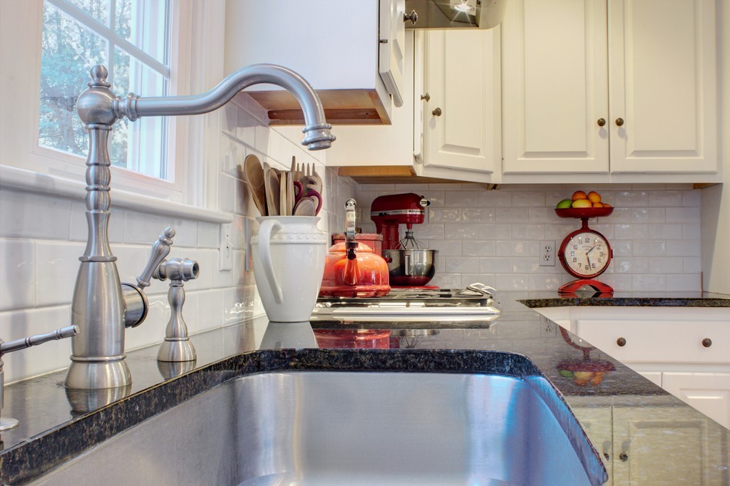 3 Grist Mill Road Medfield, MA 02052 - Photo 8 of 30 Gallery Image 8