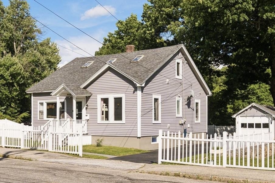 123 Smyth Road Manchester, NH 03104 - Photo 5 of 45