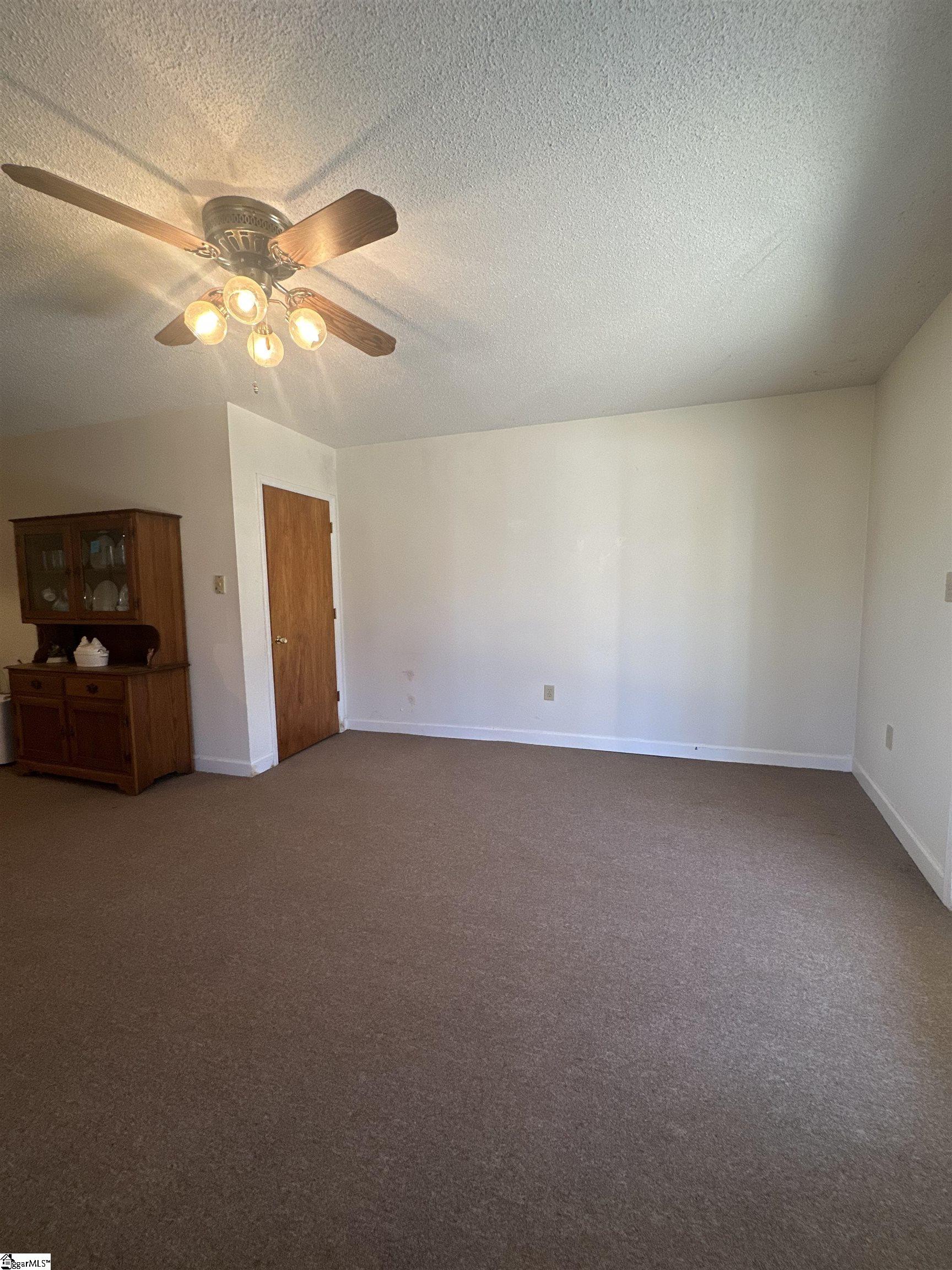 177 Chinquapin Road Easley, SC 29640 - Photo 38 of 41
