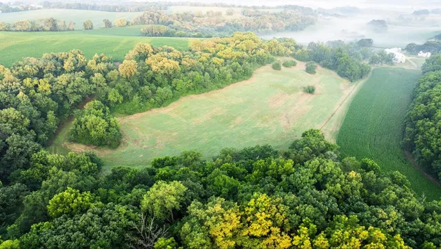 $3,150,000 | 8991 McKenzie Lane, Hollandale, WI 53544