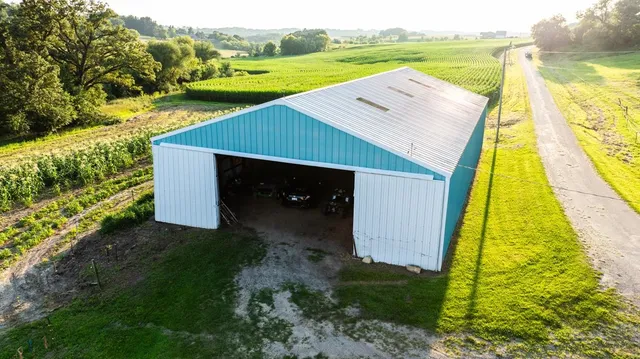 $3,150,000 | 8991 McKenzie Lane, Hollandale, WI 53544