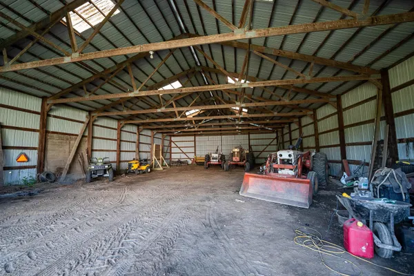 $2,635,110 | 8991 McKenzie Lane, Hollandale, WI 53544