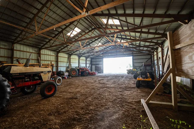 $3,150,000 | 8991 McKenzie Lane, Hollandale, WI 53544