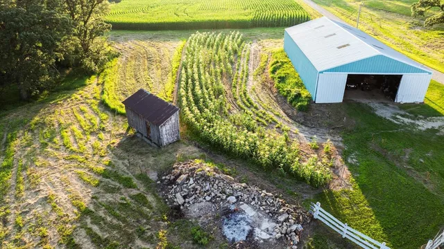 $3,150,000 | 8991 McKenzie Lane, Hollandale, WI 53544