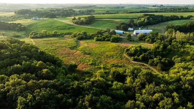 $3,150,000 | 8991 McKenzie Lane, Hollandale, WI 53544