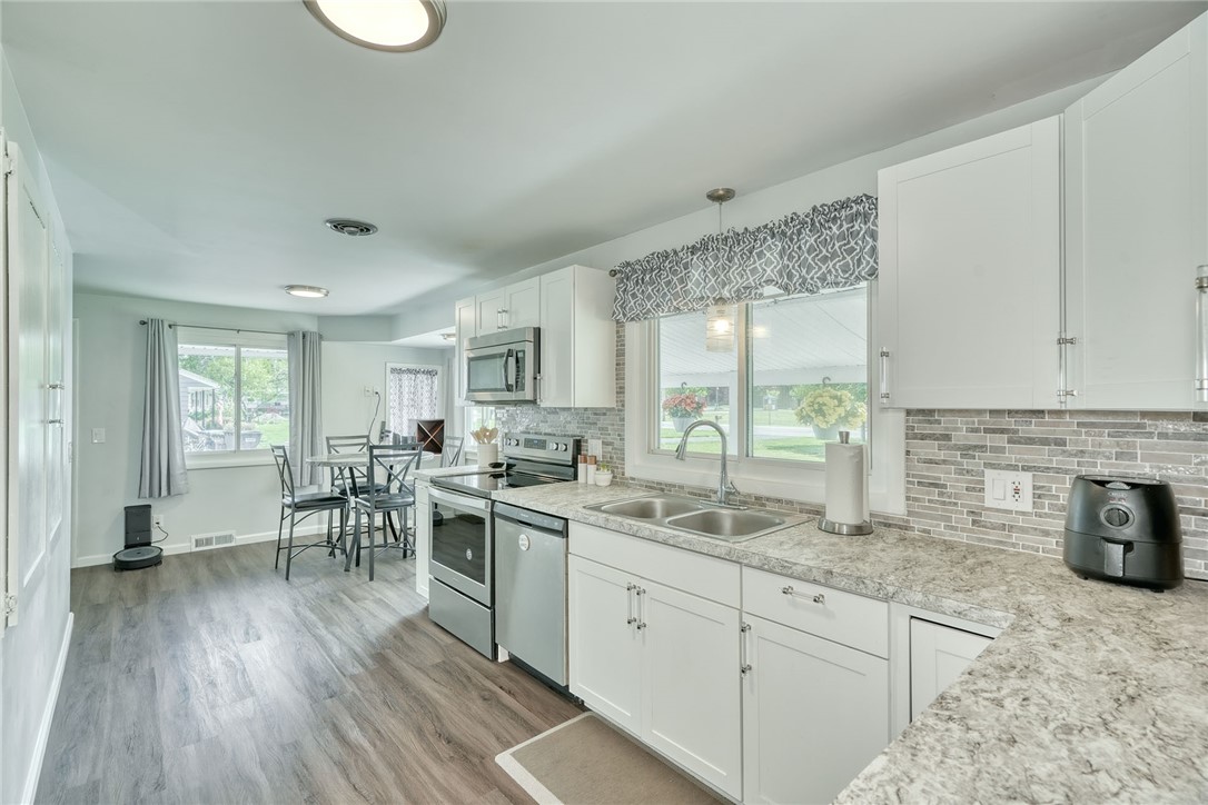 1766 Lehigh Station Road Henrietta, NY 14467 - Photo 8 of 50