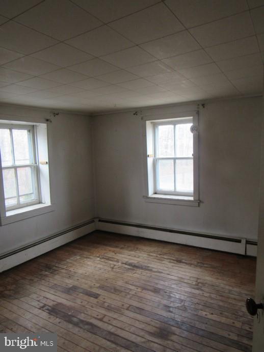 664 Racetrack Road Abbottstown, PA 17301 - Photo 12 of 14 Gallery Image 12