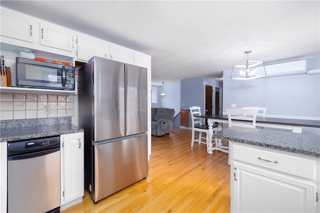 35 Dolly Pond Road Exeter, RI 02822 - Photo 7 of 46