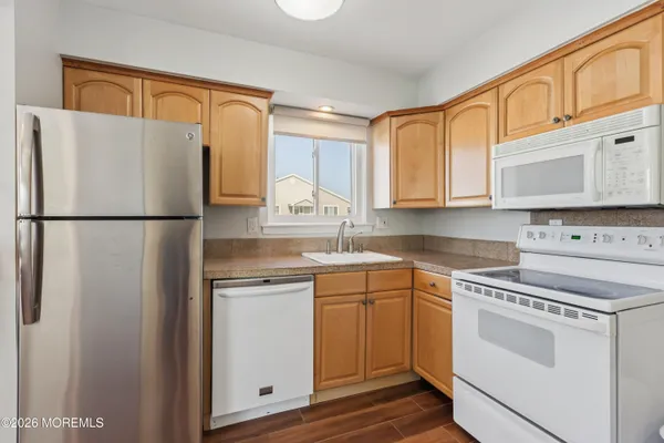 $545,000 | 1382 Ocean Avenue, Unit A9, Sea Bright, NJ 07760