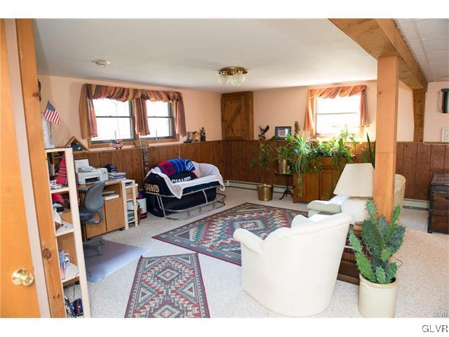 3735 Friedens Road Slatington, PA 18080 - Photo 14 of 25 Gallery Image 14