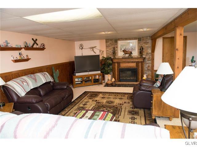 3735 Friedens Road Slatington, PA 18080 - Photo 15 of 25 Gallery Image 15