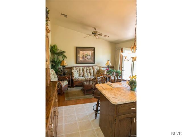 3735 Friedens Road Slatington, PA 18080 - Photo 7 of 25 Gallery Image 7