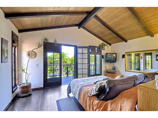 940 Normandy Road Encinitas, CA 92024 - Photo 11 of 20