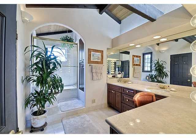 940 Normandy Road Encinitas, CA 92024 - Photo 12 of 20