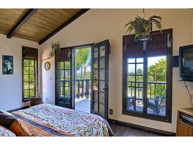 940 Normandy Road Encinitas, CA 92024 - Photo 13 of 20