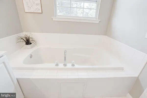 $595,000 | 541 Diamond Drive, Middletown, DE 19709