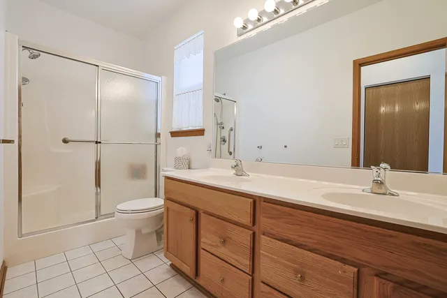 $189,000 | 3455 Steeplechase Way, Grayslake, IL 60030