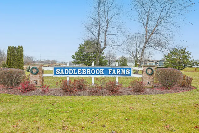 $189,000 | 3455 Steeplechase Way, Grayslake, IL 60030