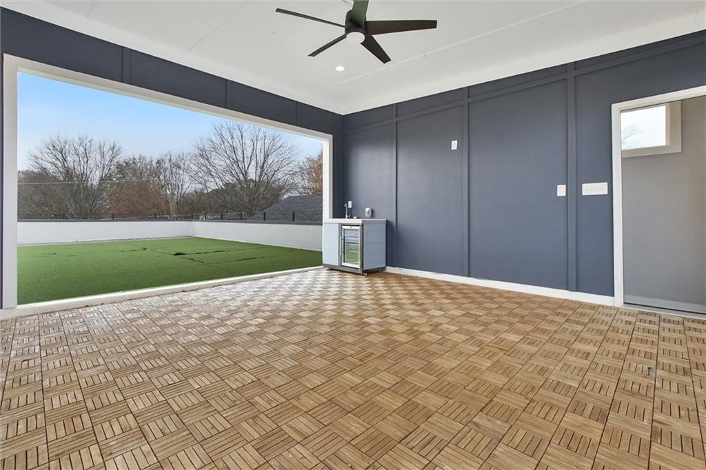 569 Middle Street Southwest Atlanta, GA 30310 - Photo 31 of 35 a view of empty room with yard and ceiling fan