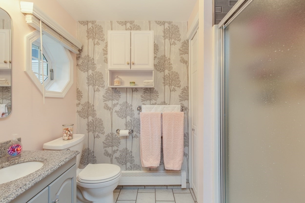 13 Samuel Road Chelmsford, MA 01824 - Photo 20 of 30