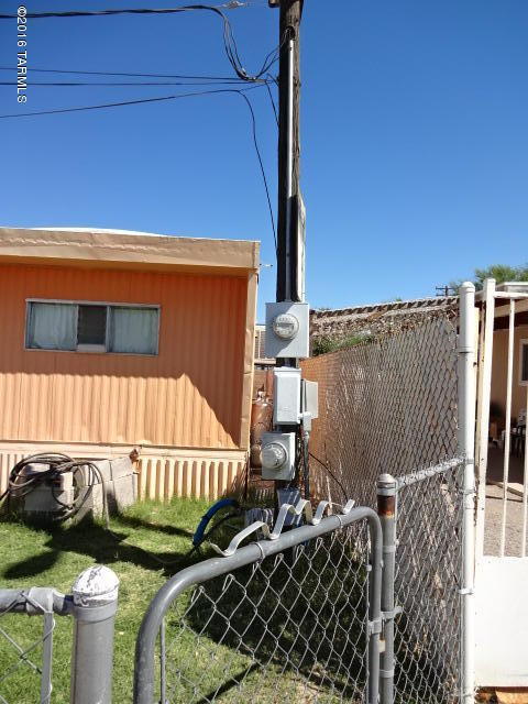 445 East Teton Road Tucson, AZ 85756 - Photo 6 of 13 Gallery Image 6