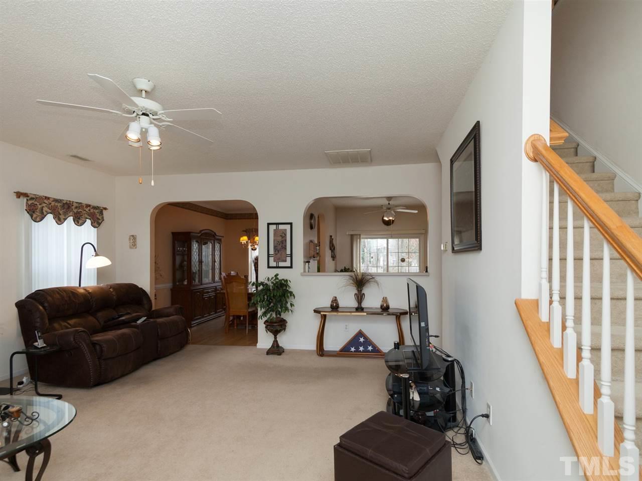 8616 Neuse Hunter Drive Raleigh, NC 27616 - Photo 4 of 25