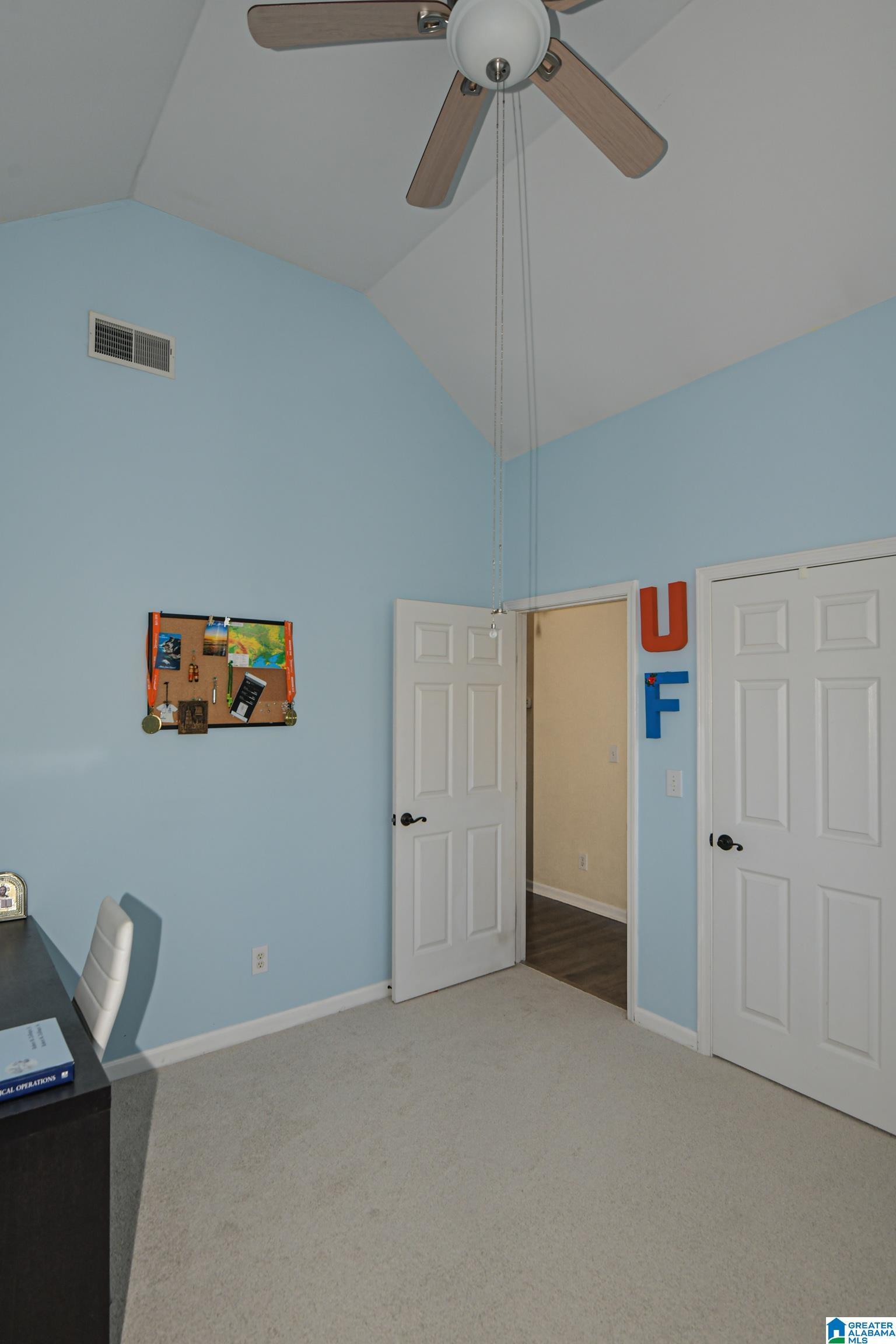 528 Enclave Circle Fultondale, AL 35068 - Photo 9 of 56