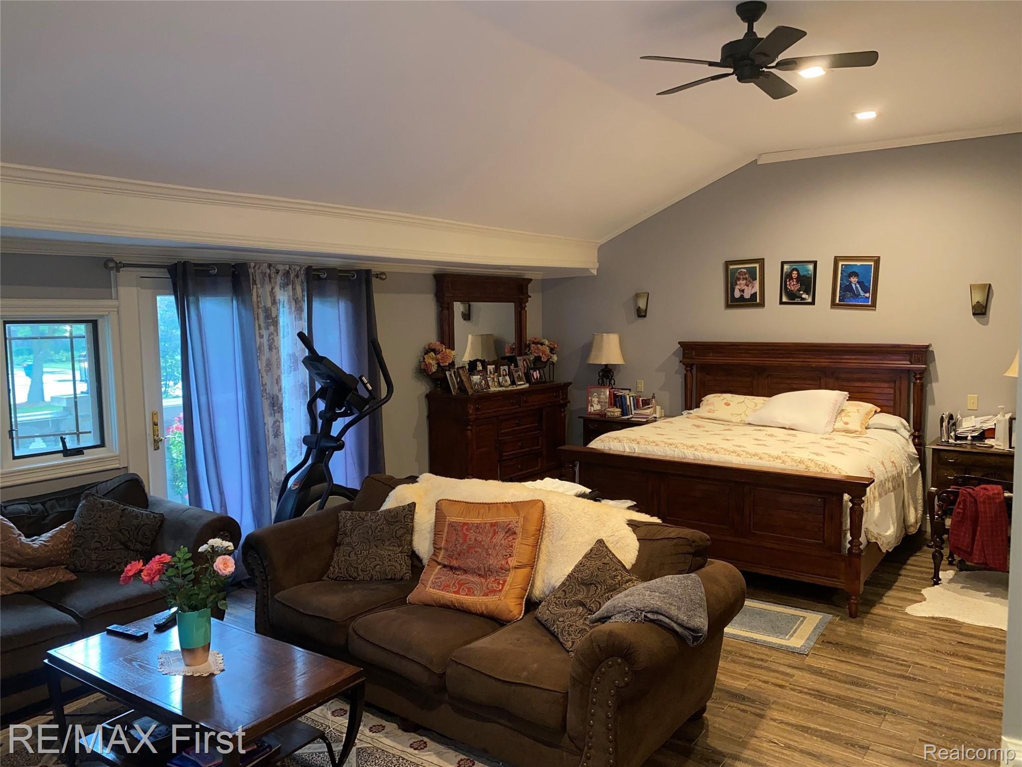 2851 Harrington Road Rochester, MI 48307 - Photo 17 of 44 IMG_3537.jpg