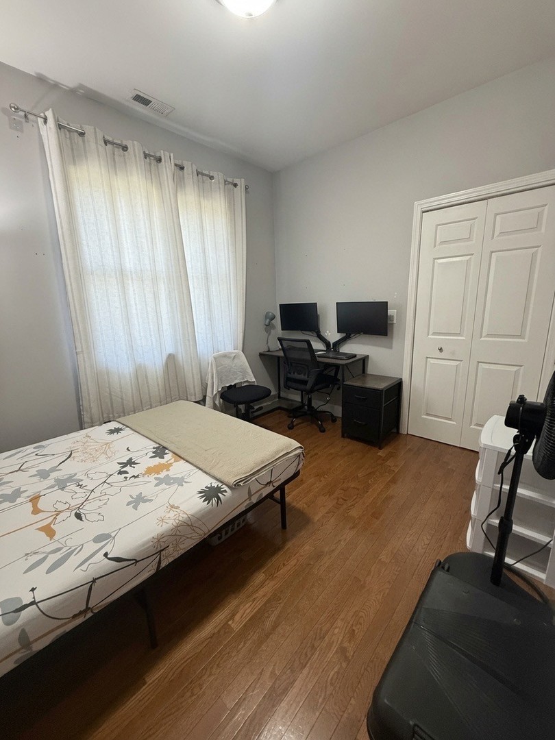 1133 West Taylor Street, Unit 3 Chicago, IL 60607 - Photo 12 of 13