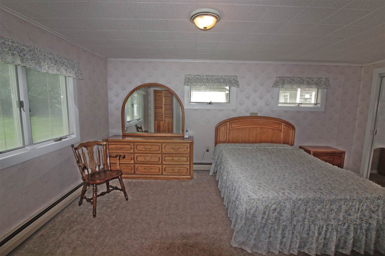 5 Hall Street Bennington, VT 05257 - Photo 17 of 39 Gallery Image 17