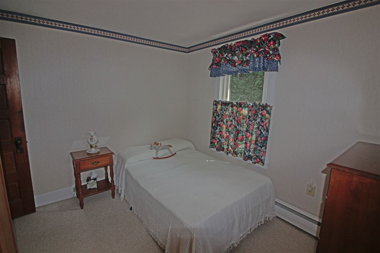 5 Hall Street Bennington, VT 05257 - Photo 27 of 39 Gallery Image 27