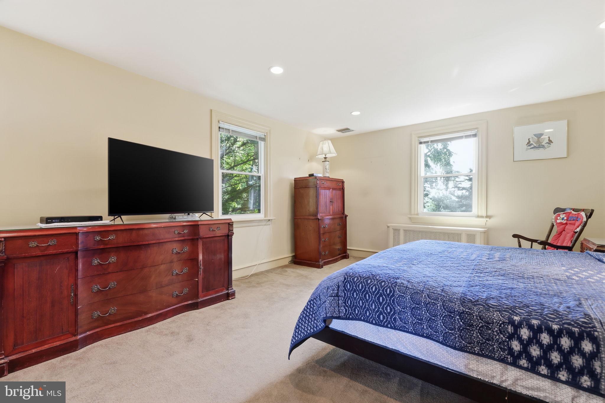 8210 Fairview Road Elkins Park, PA 19027 - Photo 26 of 55