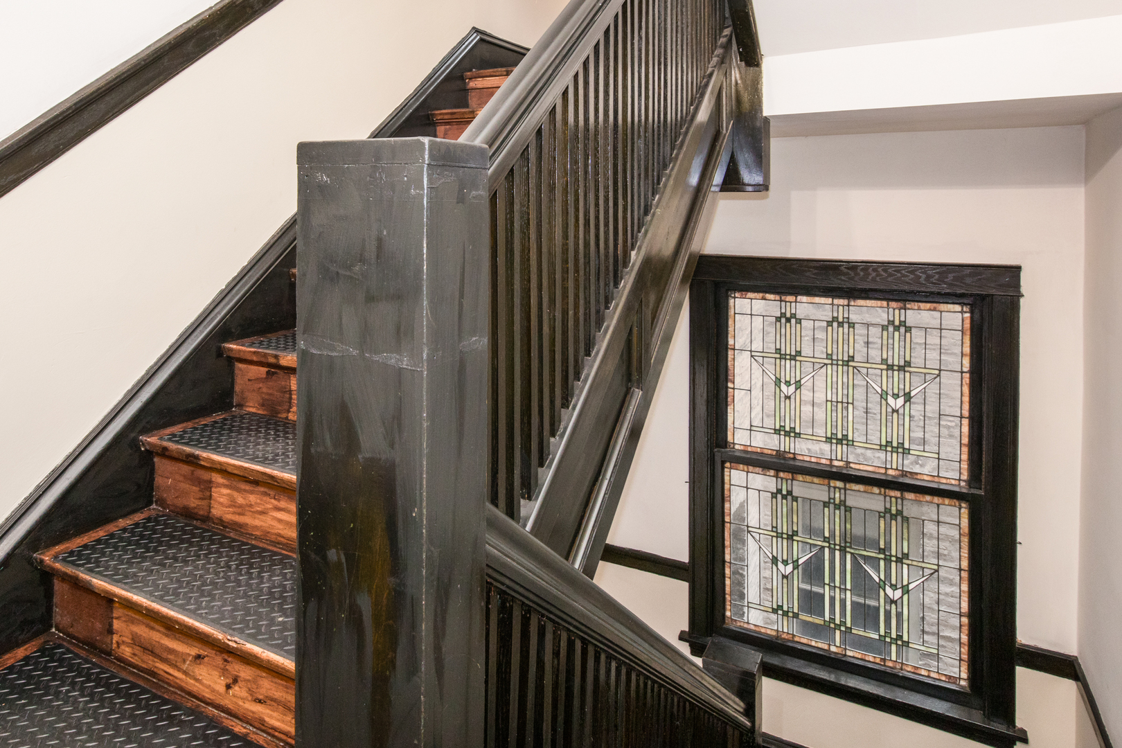 4117 North Paulina Street Chicago, IL 60613 - Photo 21 of 28 a view of entryway