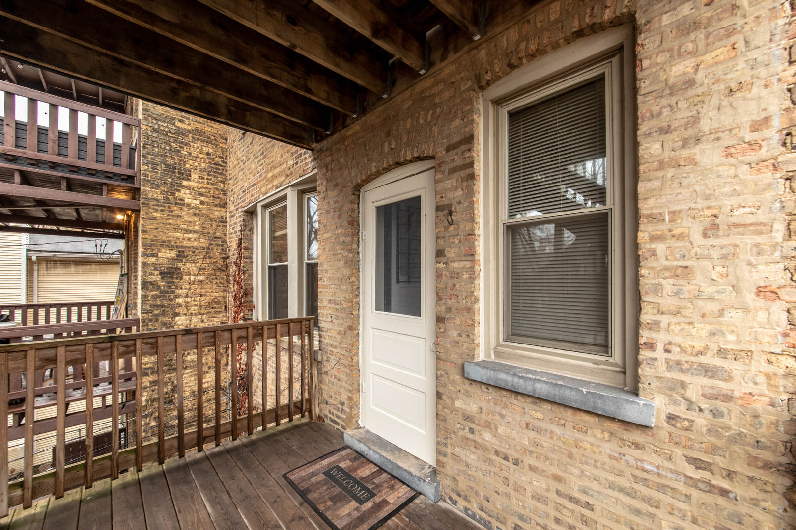 4117 North Paulina Street Chicago, IL 60613 - Photo 7 of 28 a view of a door of a house