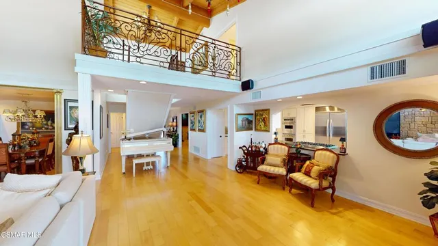 $3,320,000 | 3827 Mainsail Circle, Westlake Village, CA 91361