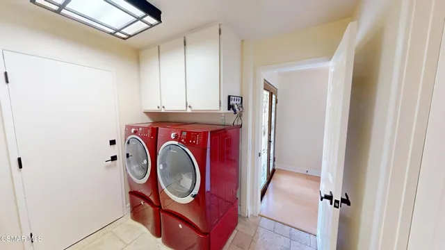 $3,320,000 | 3827 Mainsail Circle, Westlake Village, CA 91361