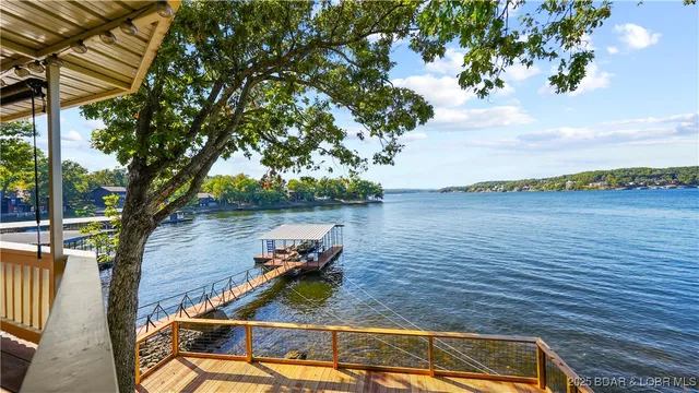 $750,000 | 185 Betlo Drive, Sunrise Beach, MO 65079