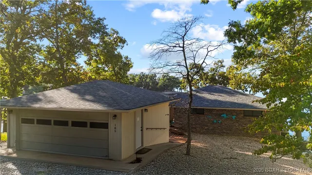 $750,000 | 185 Betlo Drive, Sunrise Beach, MO 65079