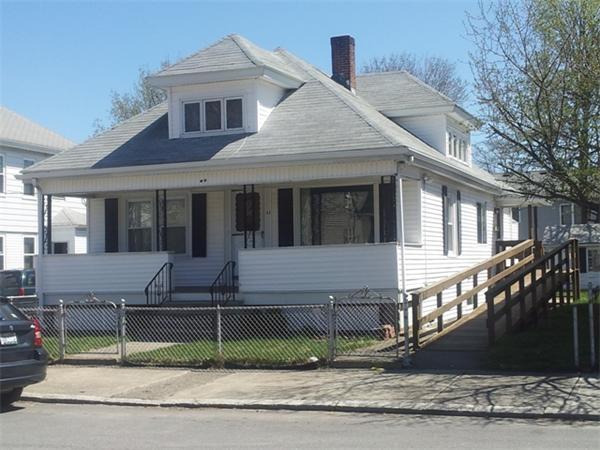 83 Calder Street Pawtucket, RI 02861 - Photo 2 of 8 Gallery Image 2