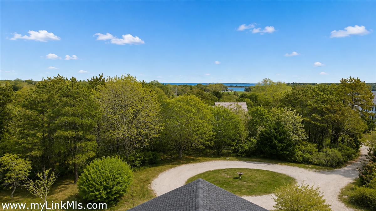 10 Pease Point Road Edgartown, MA 02539 - Photo 2 of 12