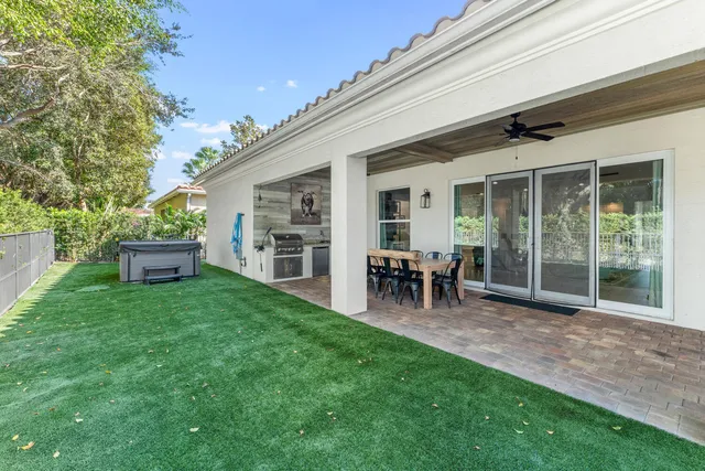 $1,900,000 | 12211 Sunnydale Drive, Wellington, FL 33414