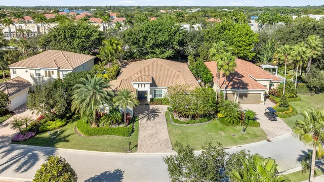$1,900,000 | 12211 Sunnydale Drive, Wellington, FL 33414