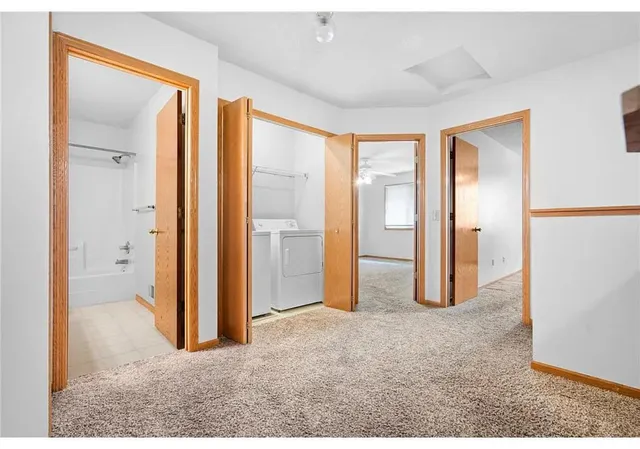 $1,800 | 2782 Mallard Drive, Woodbury, MN 55125