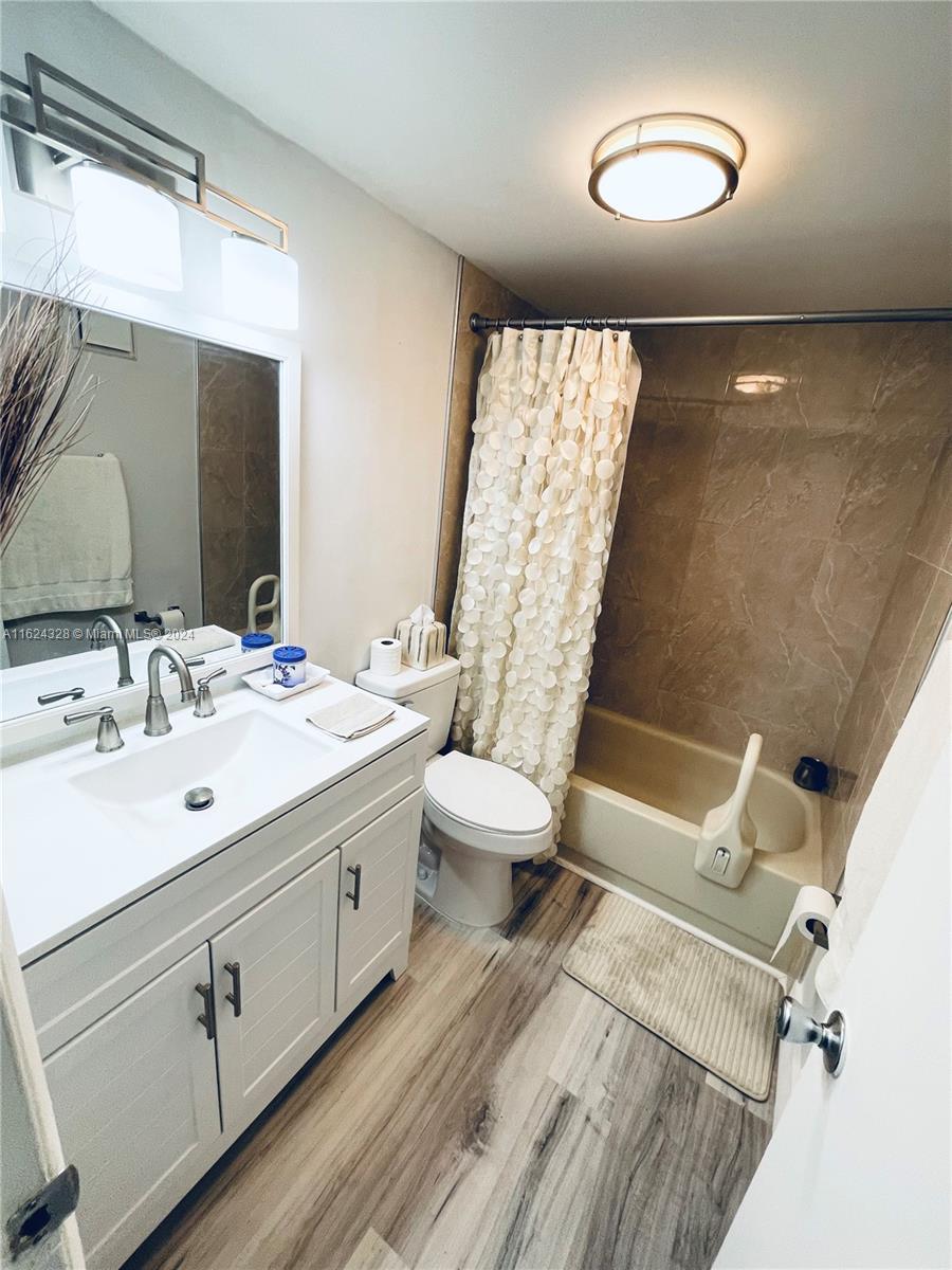 8540 Southwest 133rd Avenue Road, Unit 414 Miami, FL 33183 - Photo 10 of 15 Gallery Image 10