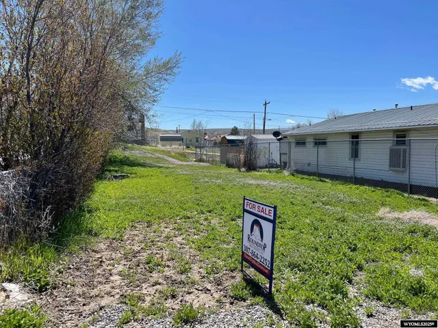 $65,000 | Tbd East Broadway Street, Thermopolis, WY 82443