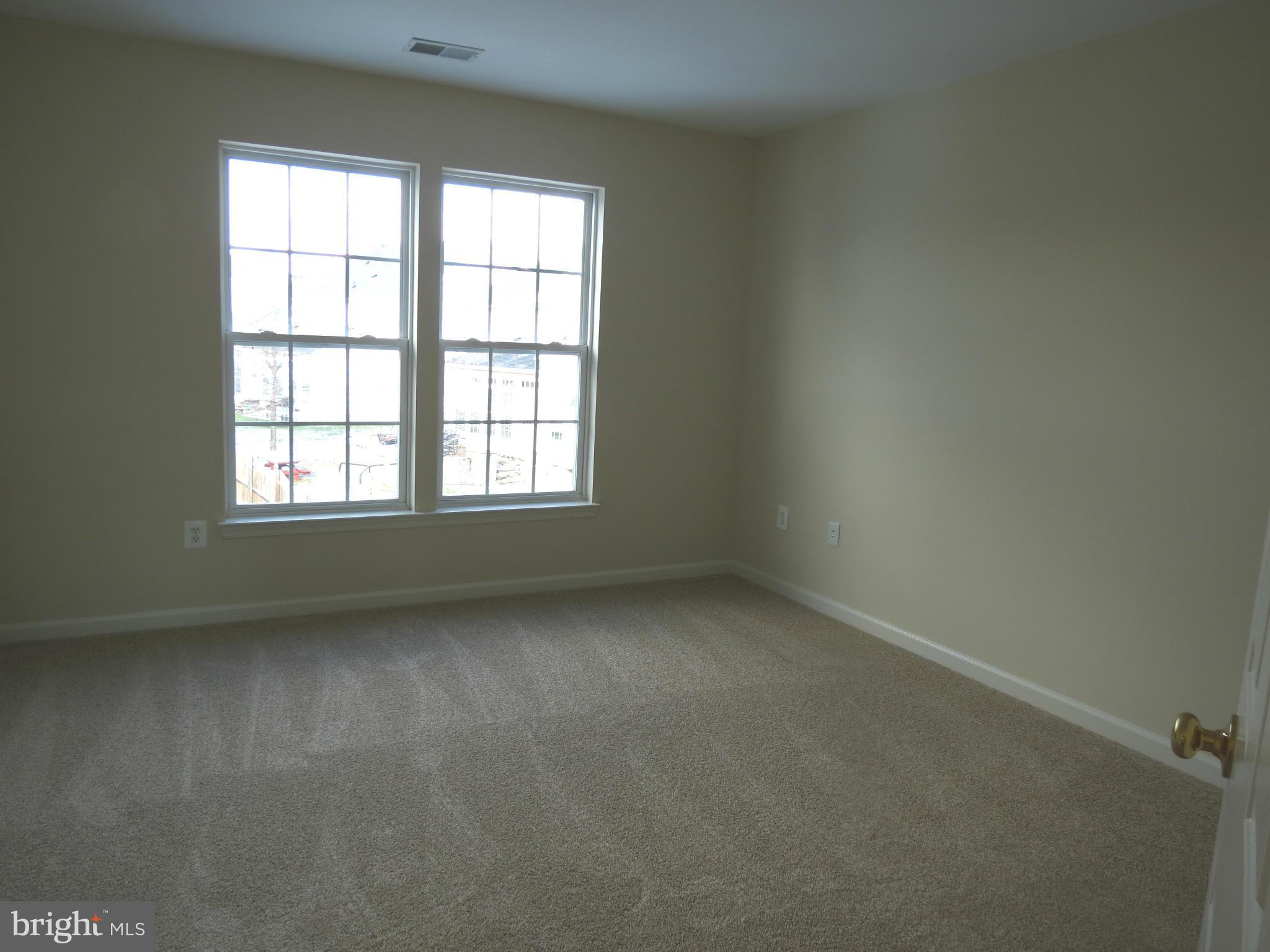 1801 Weybridge Road Frederick, MD 21702 - Photo 21 of 27 Bedroom 3