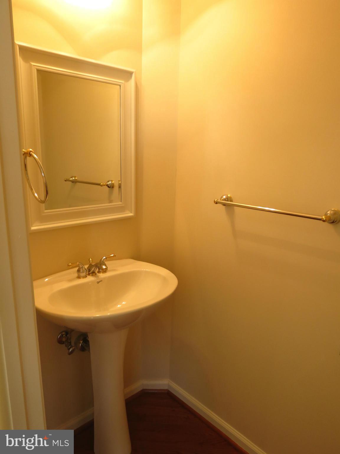 1801 Weybridge Road Frederick, MD 21702 - Photo 8 of 27 Powder Room on Main Level