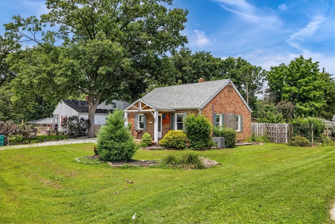 3320 Chestnut Avenue Decatur, IL 62521 - Photo 3 of 26