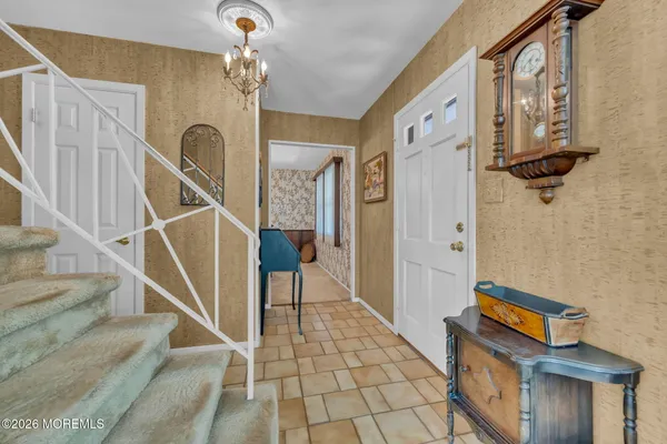 $675,000 | 37 Faith Lane, Aberdeen, NJ 07747