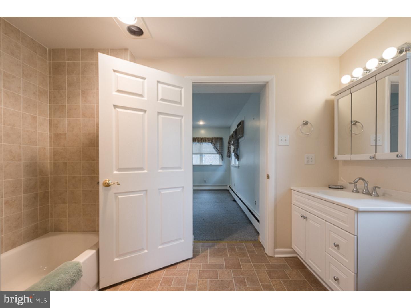 1004 First Avenue Media, PA 19063 - Photo 13 of 25 Gallery Image 13